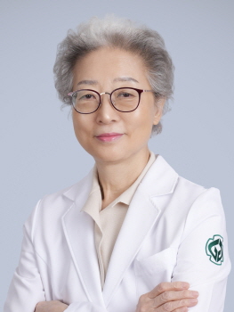 오경식 병원장 사진(내과)